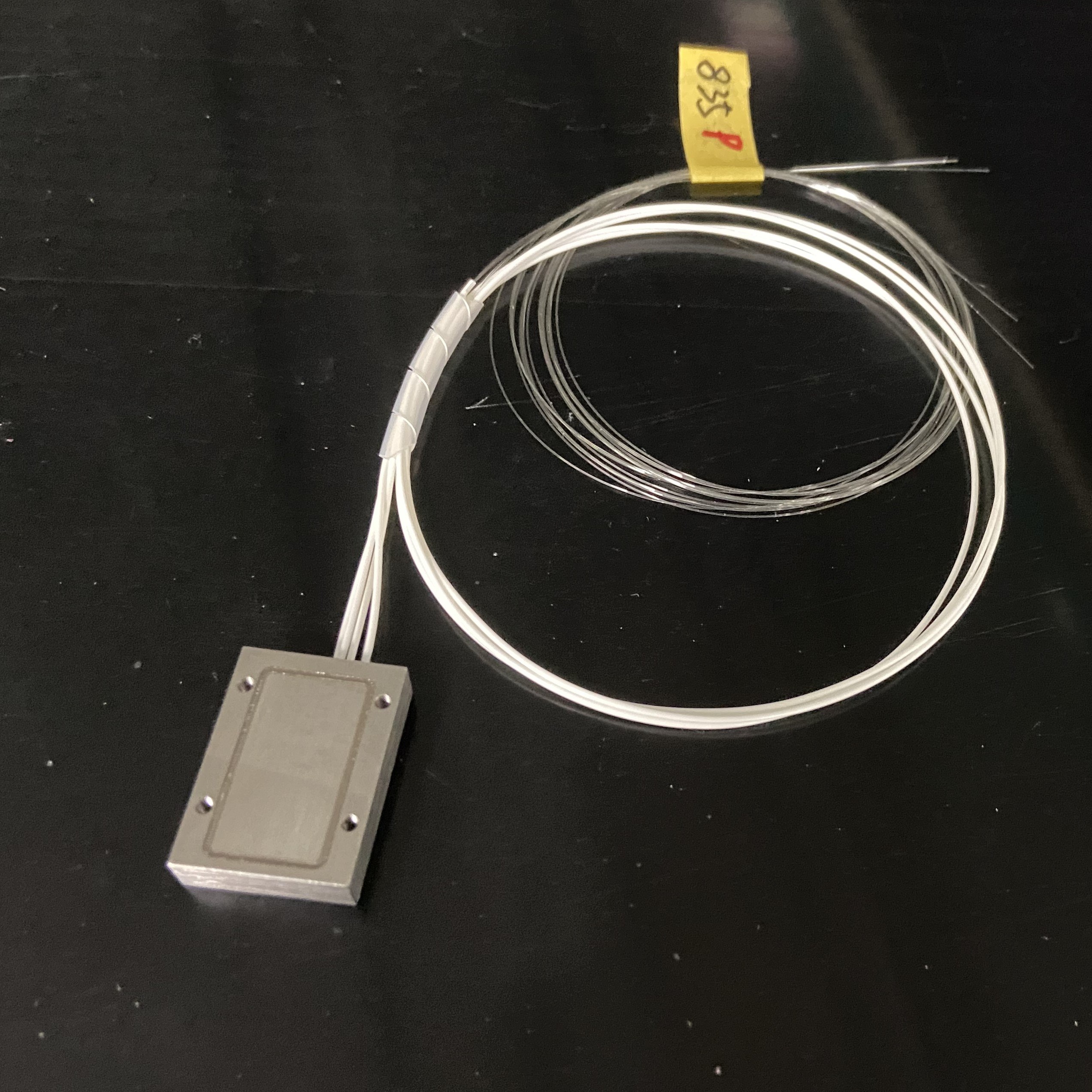 3CH 200GHz DWDM Module,C40/C32/C26 ,ZBL,900um Loose tube,0.3M, FC/APC，应用于相控阵天线、卫星通信和量子传输的超低PDL高集成度DW